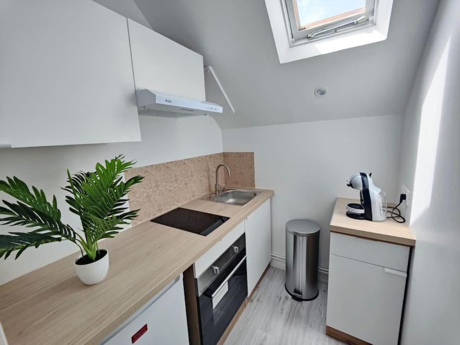Apartament Doris 2 Châteaudun Zewnętrze zdjęcie